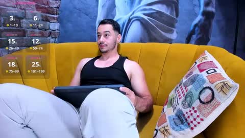 Snapshot of salvatore_costa chatting on 01-24-25, 08:00 Salvatore online show from 01-24-25, 08:00
