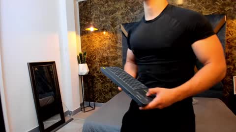 Snapshot of salvatore_damore chatting on 01-21-25, 11:13 SALVATORE online show from 01-21-25, 11:13