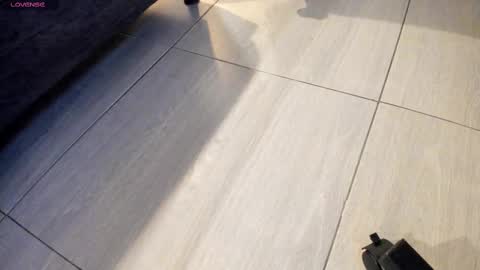 Snapshot of salvatore_damore chatting on 02-15-25, 11:17 SALVATORE online show from 02-15-25, 11:17