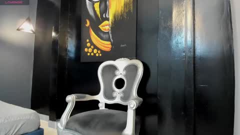 Snapshot of salvatore_damore chatting on 03-11-25, 11:12 SALVATORE online show from 03-11-25, 11:12