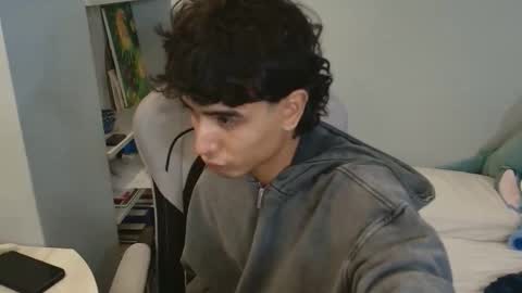 salvatore_montt online show from 10-17-25, 07:00