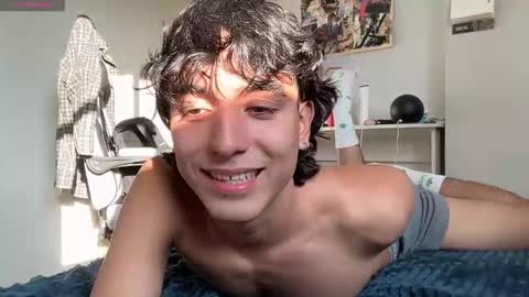 Snapshot of salvatore_montt chatting on 02-18-26, 10:06 salvatore_montt online show from 02-18-26, 10:06
