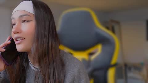 Snapshot of sam01___ chatting on 12-20-25, 07:32 Stefana or Samchispas online show from 12-20-25, 07:32