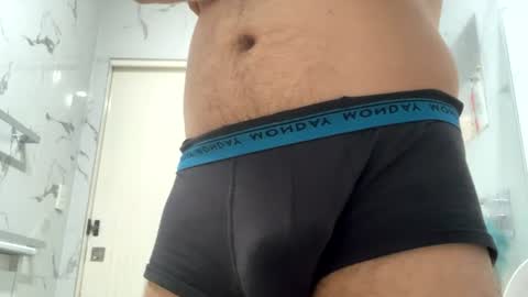 Snapshot of sam271119894 chatting on 07-24-26, 10:46 sam271119894 online show from 07-24-26, 10:46