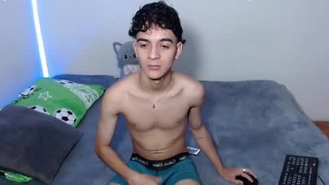 Snapshot of sam__cute chatting on 01-13-26, 06:35 sam__cute online show from 01-13-26, 06:35