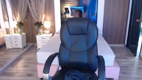 SAM MANSON online show from 11-10-25, 03:11