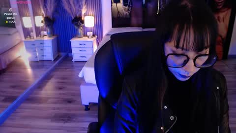 SAM MANSON online show from 11-27-25, 09:28