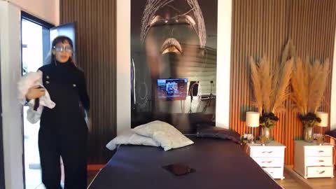 SAM MANSON online show from 02-09-26, 11:58