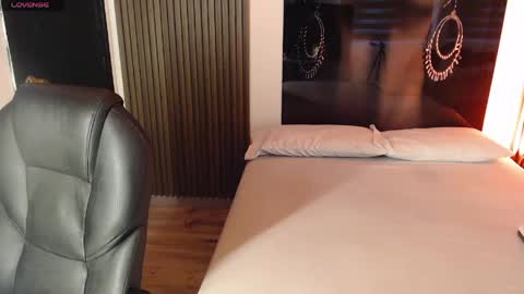 Snapshot of sam_mansson66 chatting on 05-12-26, 12:13 SAM MANSON online show from 05-12-26, 12:13