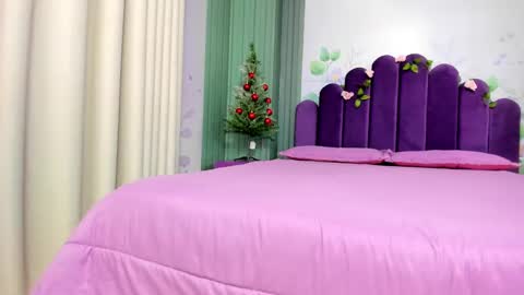 sam_naughty18 online show from 12-20-24, 05:29