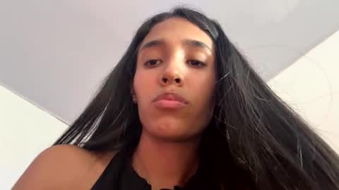 Snapshot of sam_robert17 chatting on 02-21-26, 08:32 Samantha Roberts online show from 02-21-26, 08:32