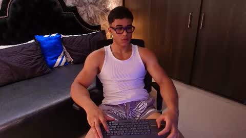 sam_rouge online show from 07-09-26, 03:21