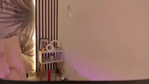 Snapshot of samaantha_white_ chatting on 05-11-26, 02:45 Samaantha online show from 05-11-26, 02:45
