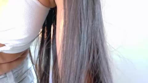   online show from 11-12-25, 11:43