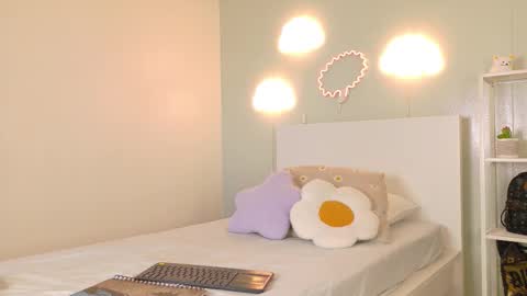   online show from 12-02-25, 11:26