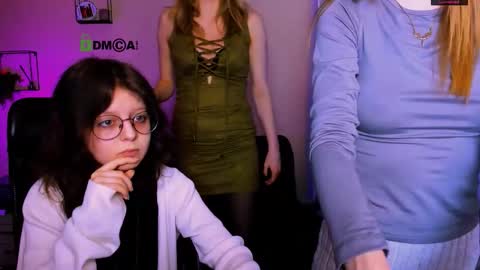 samanta_hotty online show from 11-14-25, 08:18