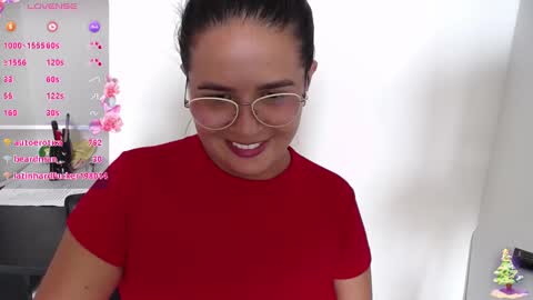 Snapshot of samanta_owen chatting on 12-28-24, 08:36 SAMANTA OWEN online show from 12-28-24, 08:36