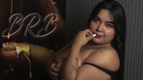 Snapshot of samantasm chatting on 01-17-25, 09:17 S A M A N T A online show from 01-17-25, 09:17