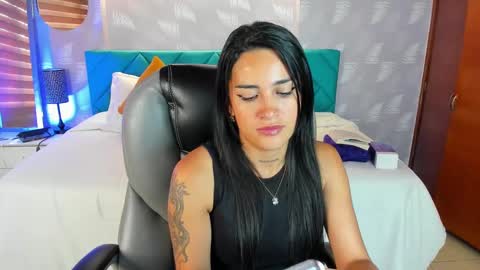 Snapshot of samantha__gomez1 chatting on 10-02-25, 01:40 natalia online show from 10-02-25, 01:40