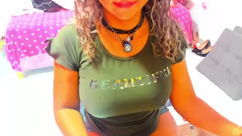 Snapshot of samantha__smile__ chatting on 07-05-26, 10:11 Samanthasmile online show from 07-05-26, 10:11