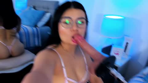 Samantha Vega online show from 01-16-25, 12:02