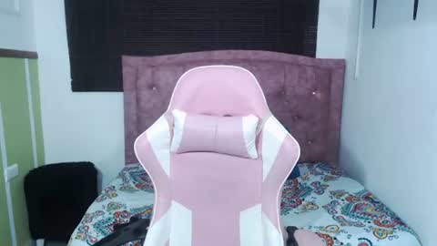 SAMANTHA online show from 06-30-26, 10:55