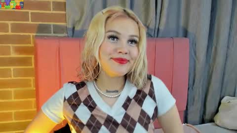 Snapshot of samantha_browwnn chatting on 02-05-26, 05:23 samantha_browwnn online show from 02-05-26, 05:23