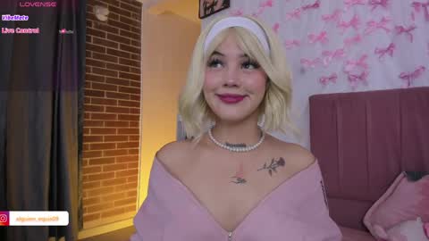 samantha_browwnn online show from 05-29-26, 04:16