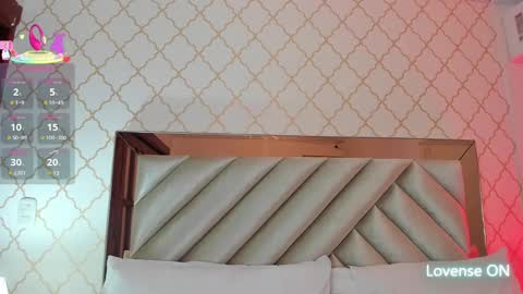 Snapshot of samantha_duque11 chatting on 02-20-25, 04:18 Samantha online show from 02-20-25, 04:18