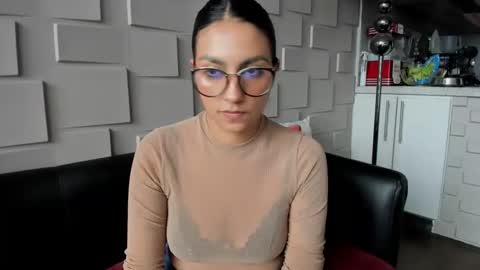 Samantha online show from 01-16-25, 07:10