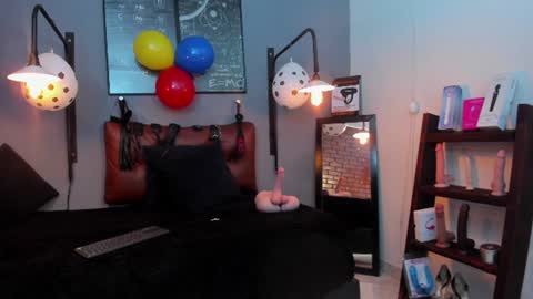 Sam online show from 06-23-26, 02:20