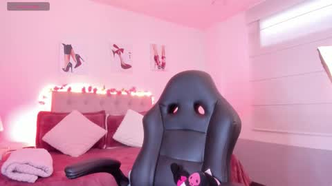 Samantha online show from 01-18-26, 06:55