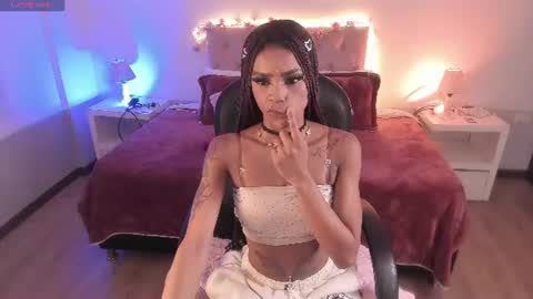 Snapshot of samantha_spike chatting on 07-16-26, 07:53 Samantha online show from 07-16-26, 07:53