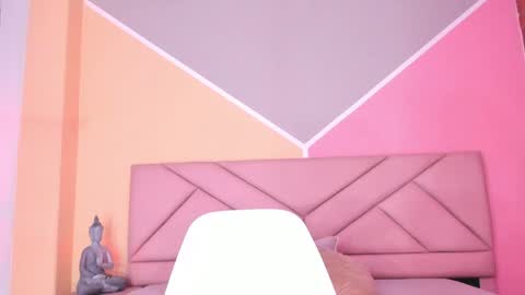 Sami online show from 12-18-24, 06:57