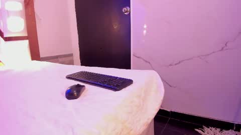 samantha_swettt online show from 07-28-26, 06:31
