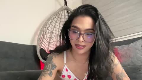 Samantha Bernardo online show from 06-07-26, 04:05