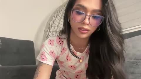 Samantha Bernardo online show from 06-11-26, 04:43