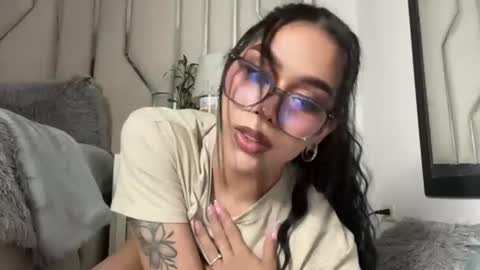Samantha Bernardo online show from 06-13-26, 04:43