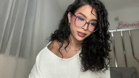 Samantha Bernardo online show from 07-23-26, 01:30