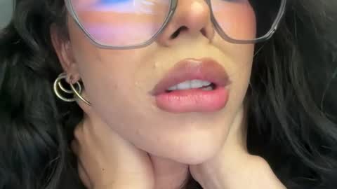 Samantha Bernardo online show from 07-24-26, 11:36