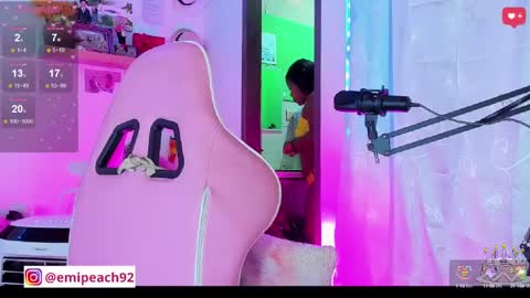 Snapshot of samanthabloom570089 chatting on 03-10-25, 12:59 Samantha Bloom  online show from 03-10-25, 12:59