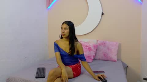 Snapshot of samanthalaurent chatting on 07-11-26, 07:16 samanthalaurent online show from 07-11-26, 07:16