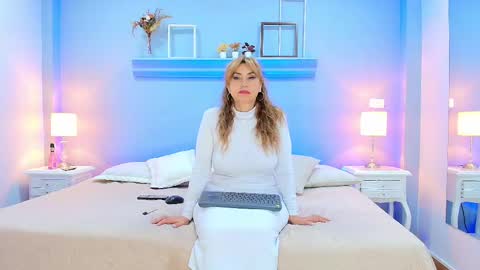 Samanta online show from 02-11-25, 01:31