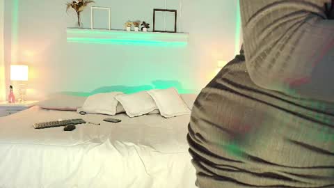 Samanta online show from 02-25-25, 07:14