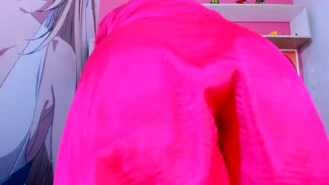 Snapshot of samanthamoonsx chatting on 12-12-24, 07:52 Samantha online show from 12-12-24, 07:52