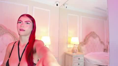 Snapshot of samanthapierce chatting on 10-14-25, 12:28 Samantha online show from 10-14-25, 12:28