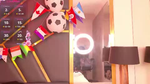 Samantha  online show from 07-18-26, 04:49