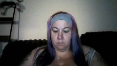 samanthasweetheart0402 online show from 06-06-26, 03:11
