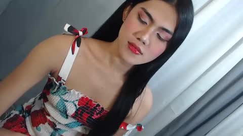 Snapshot of samanthasweety chatting on 02-02-25, 06:15 Samantha online show from 02-02-25, 06:15