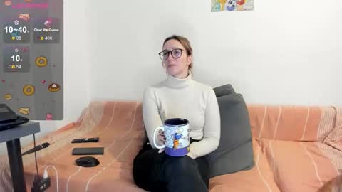 Samara From The Well online show from 11-06-25, 09:26